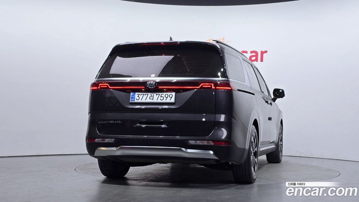 Kia Canival 2021