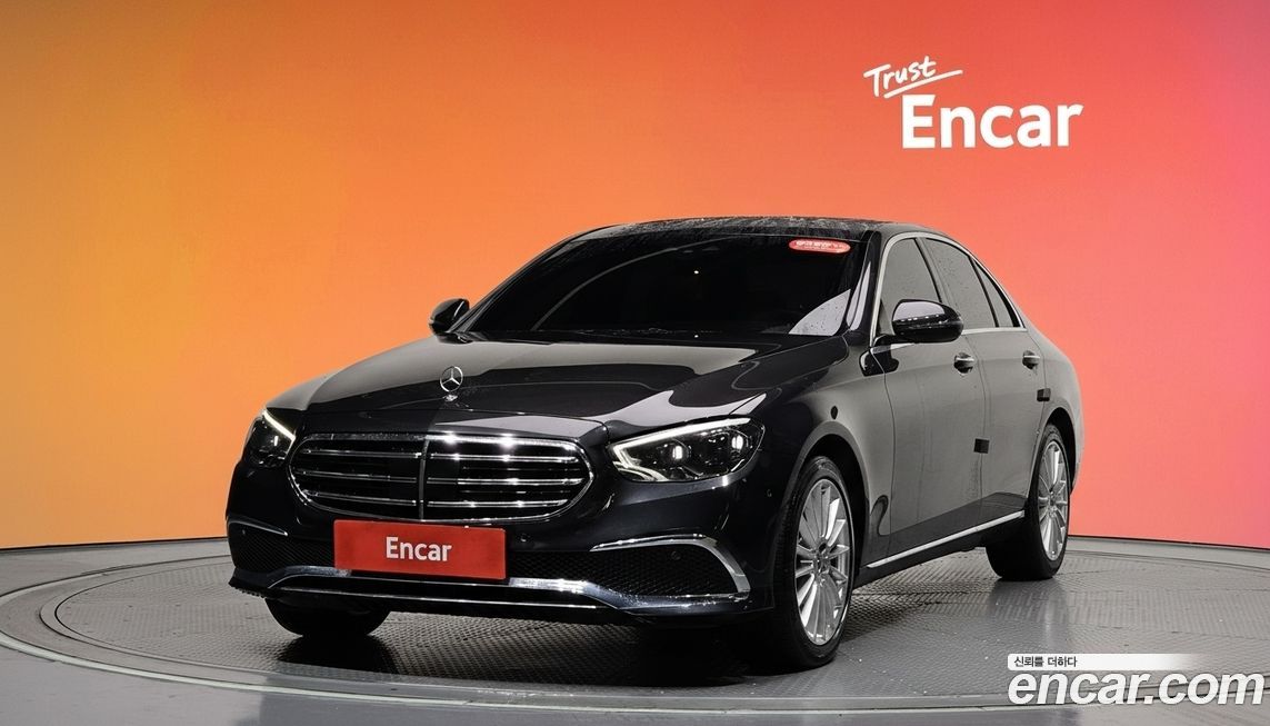 Mercedes-Benz E-Class 2021