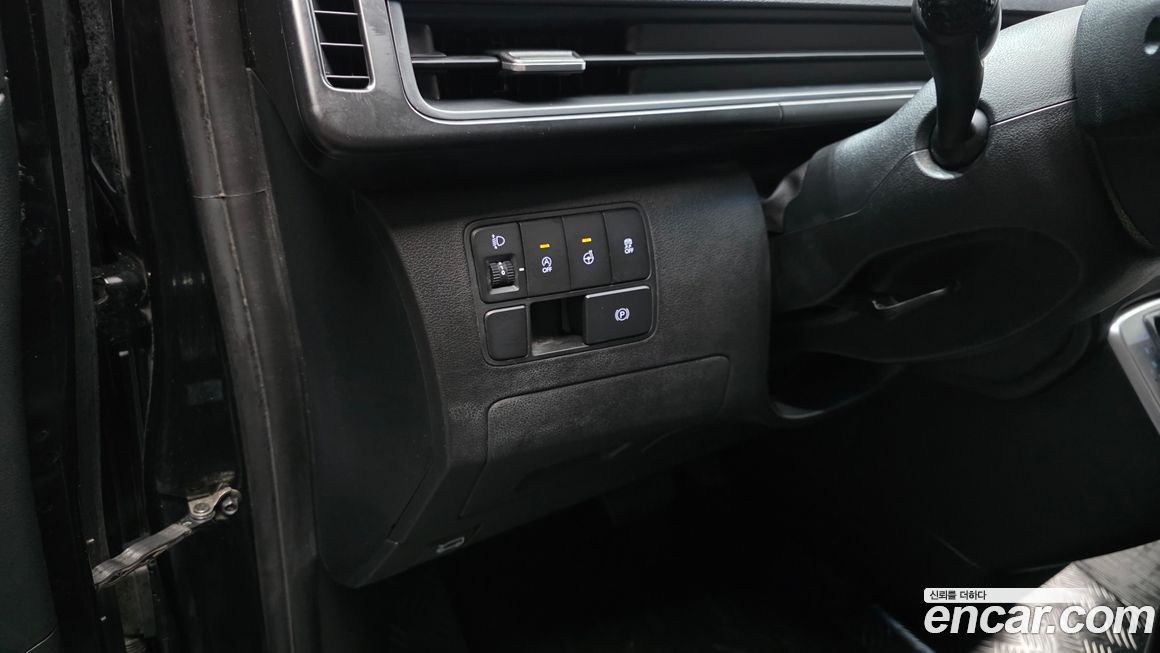 Hyundai Staria 2022