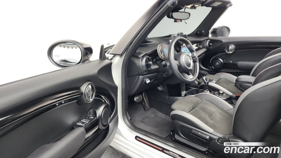 Mini Cooper Convertible 2022