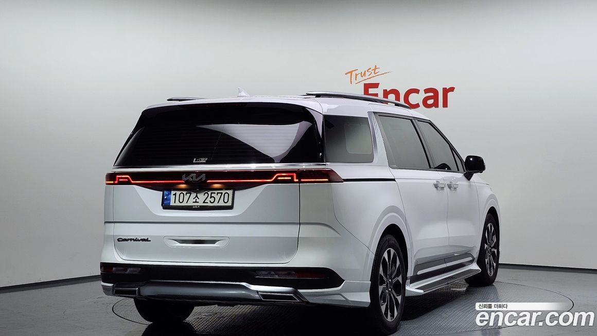 Kia Canival 2021