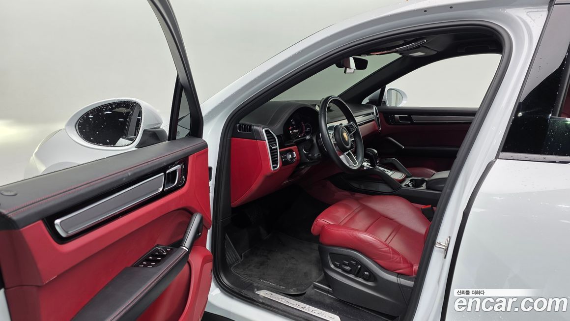 Porsche Cayenne 2023