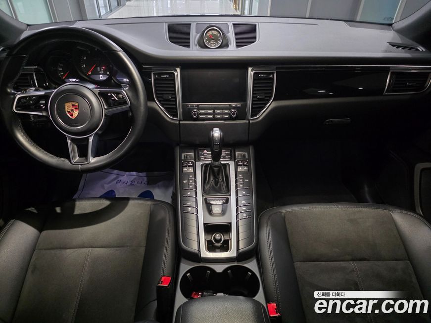 Porsche Macan 2018