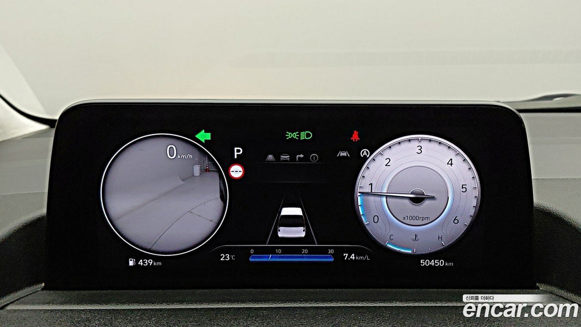 Hyundai Staria 2022