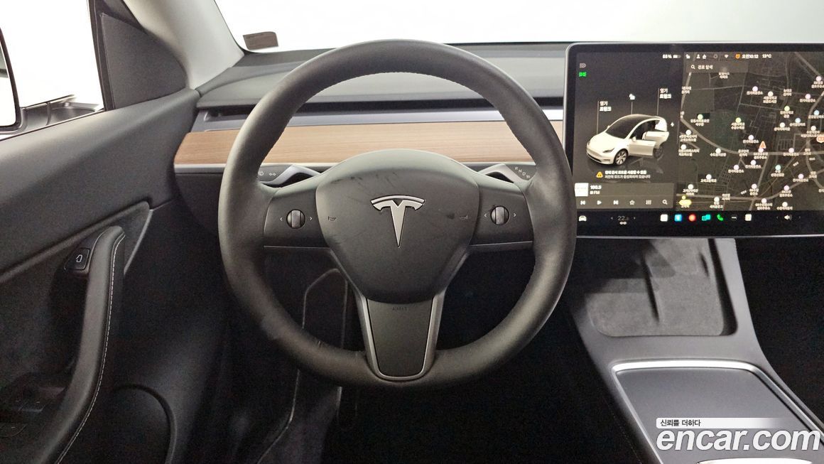 Tesla Model Y 2022