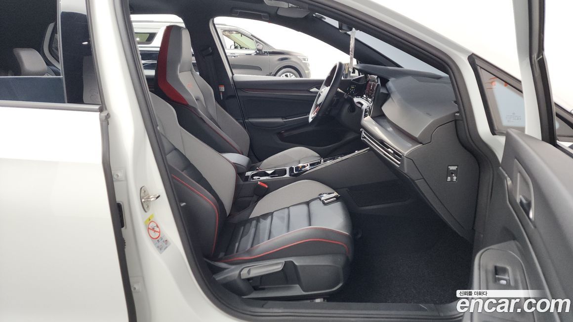 Volkswagen Golf 2023