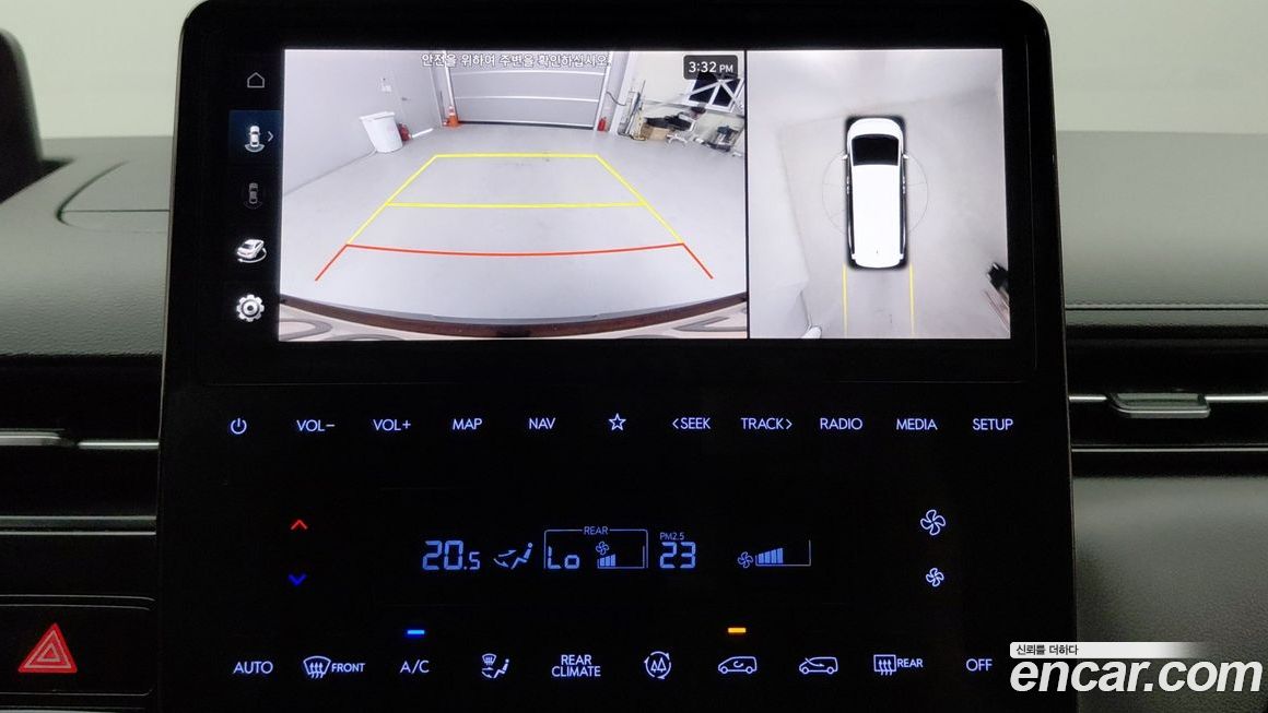 Hyundai Staria 2022