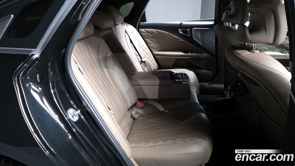 Kia K8 2023