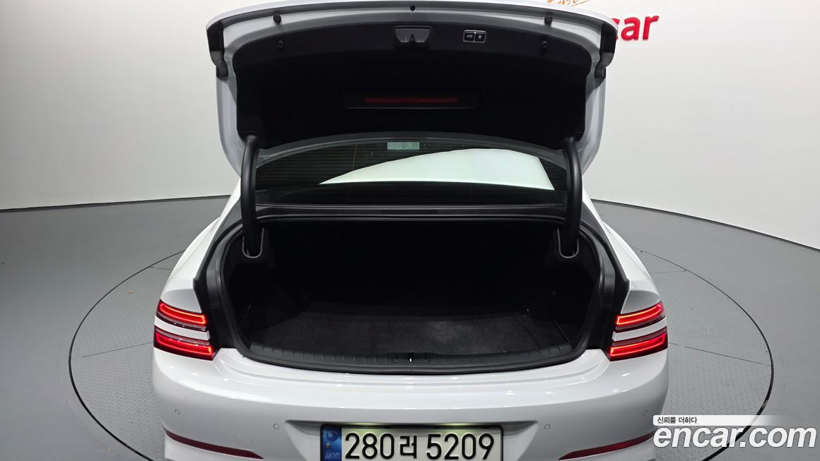 Genesis G80 2022
