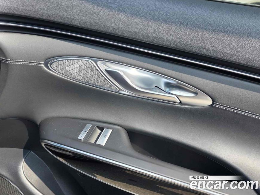Genesis GV70 2021