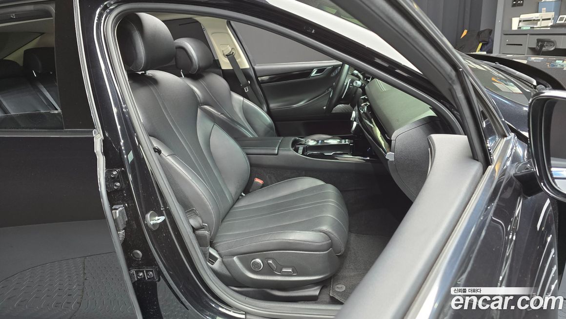 Genesis G80 2022