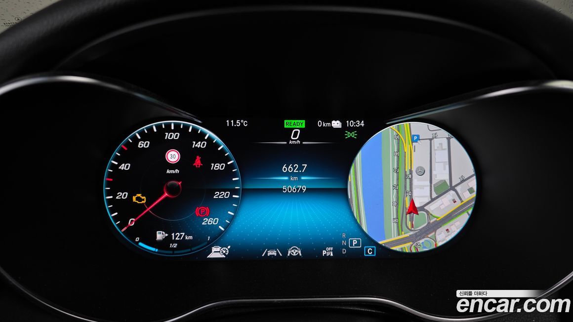 Mercedes-Benz GLC-Class 2021