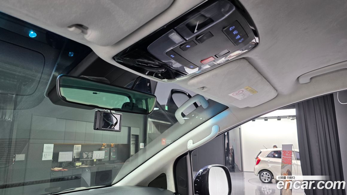Hyundai Staria 2022