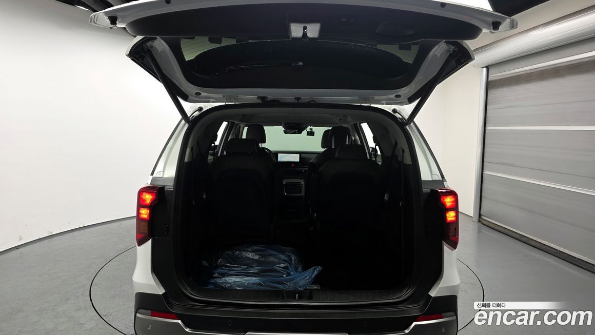 Kia Canival 2024