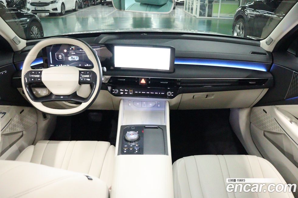 Kia K8 2025