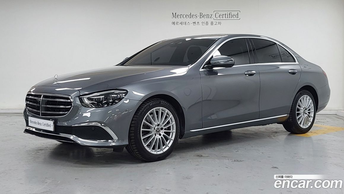Mercedes-Benz E-Class 2021