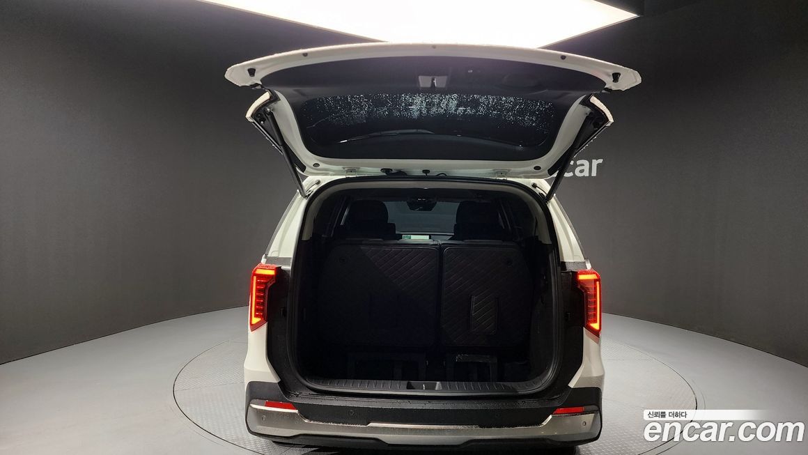 Kia Canival 2025