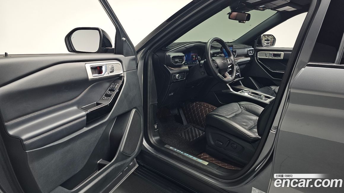 Ford Explorer 2022