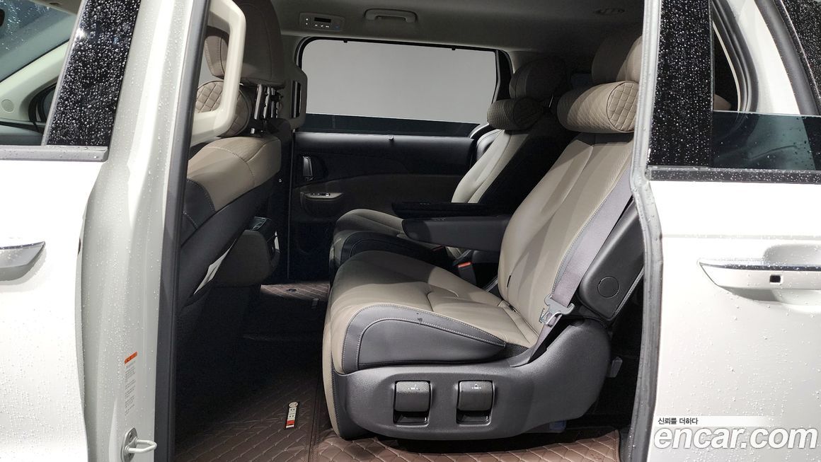 Kia Canival 2025