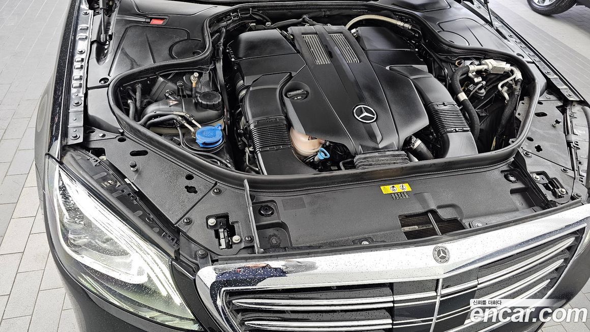 Mercedes-Benz S-Class 2019