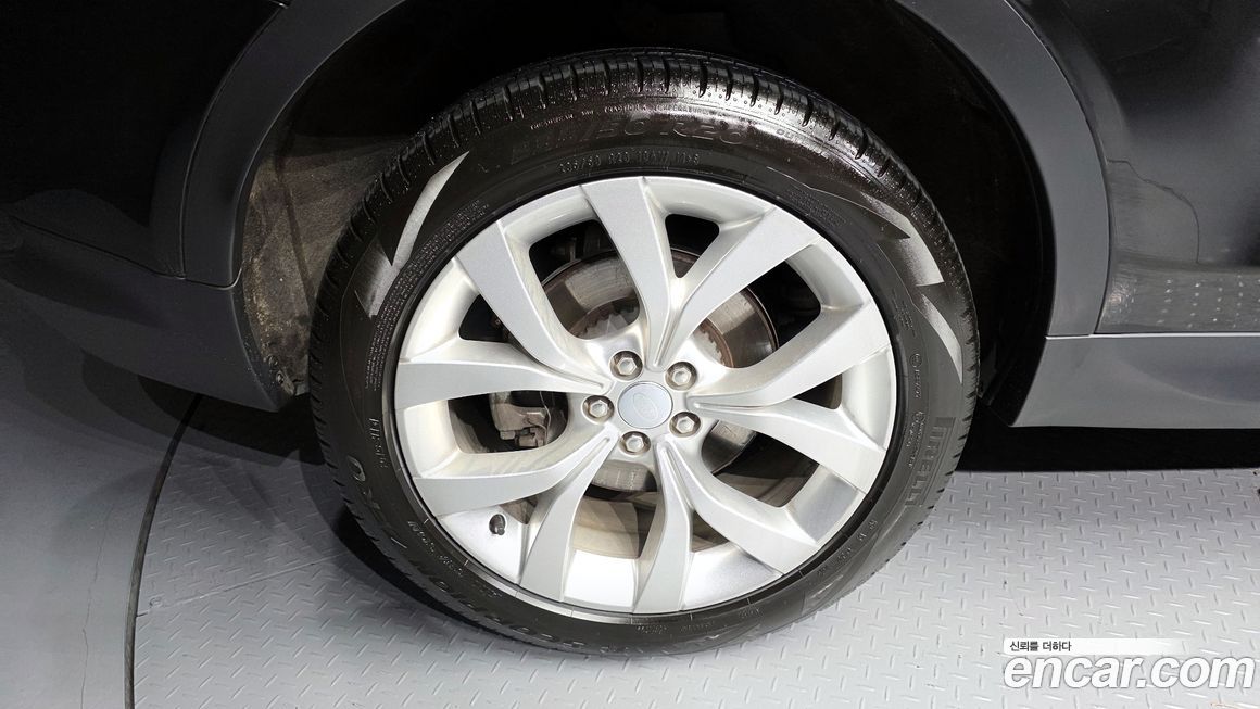 Land Rover Discovery Sport 2022