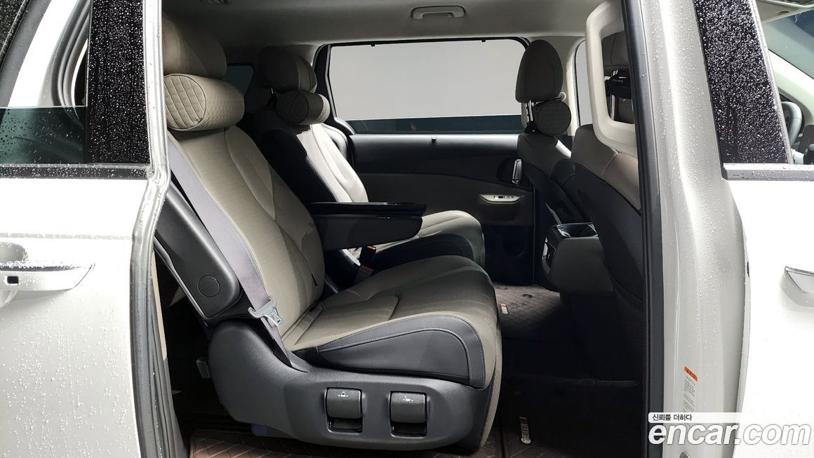 Kia Canival 2025