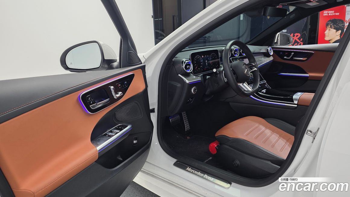Mercedes-Benz C-Class 2025