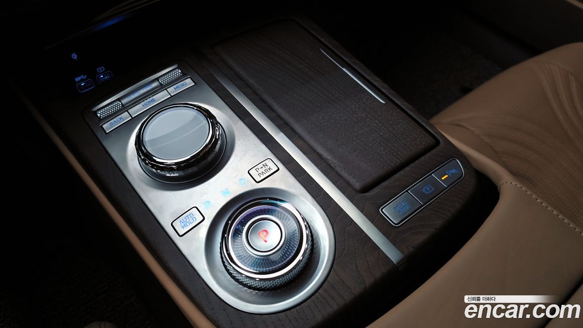 Genesis G80 2023