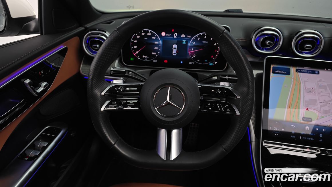 Mercedes-Benz C-Class 2025