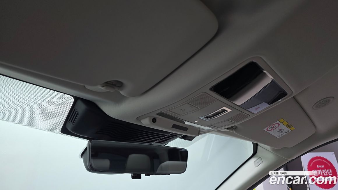 Land Rover Discovery Sport 2025