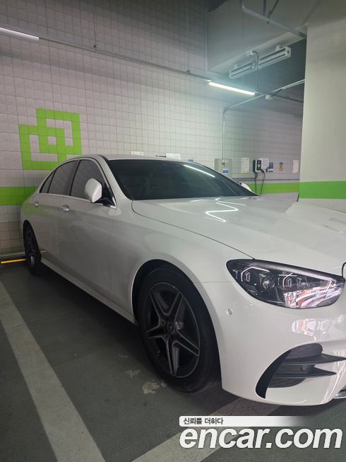 Mercedes-Benz E-Class 2023