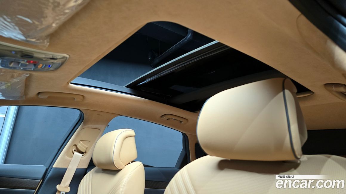 Genesis G80 2023