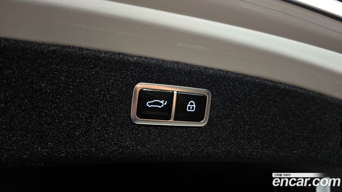Genesis G80 2023