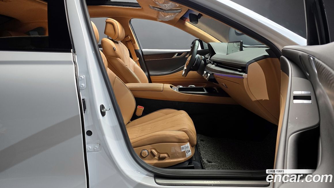 Genesis G80 2023