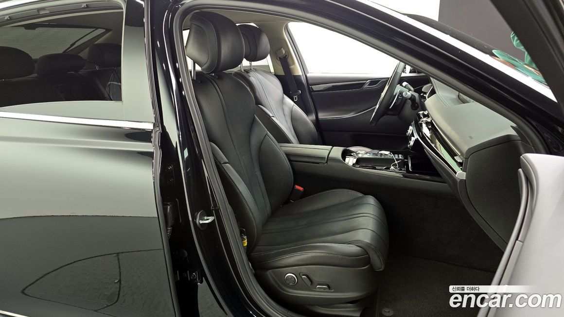 Genesis G80 2023