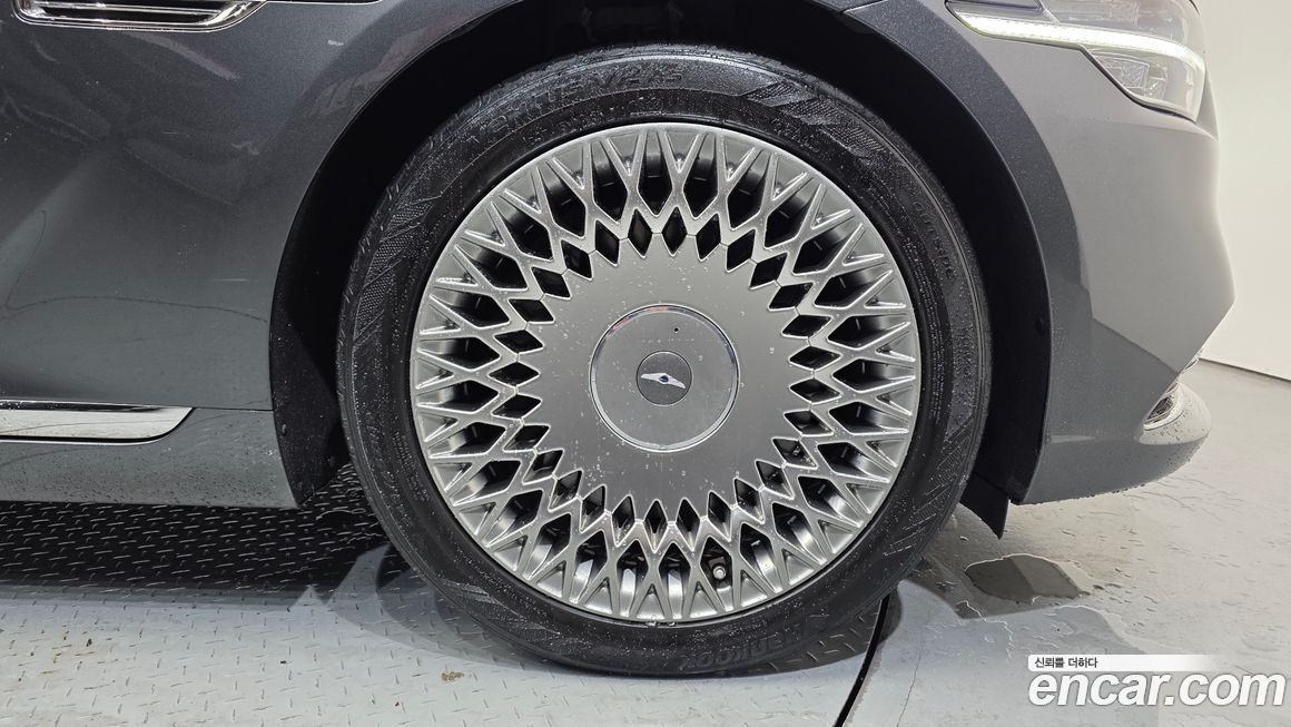 Genesis G90 2021