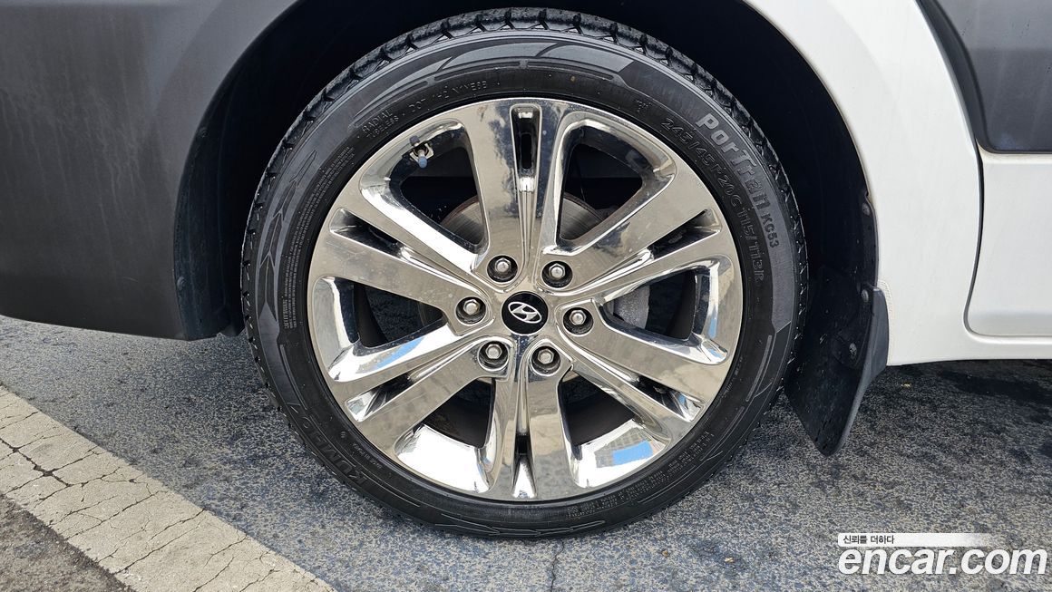Hyundai Solati 2020