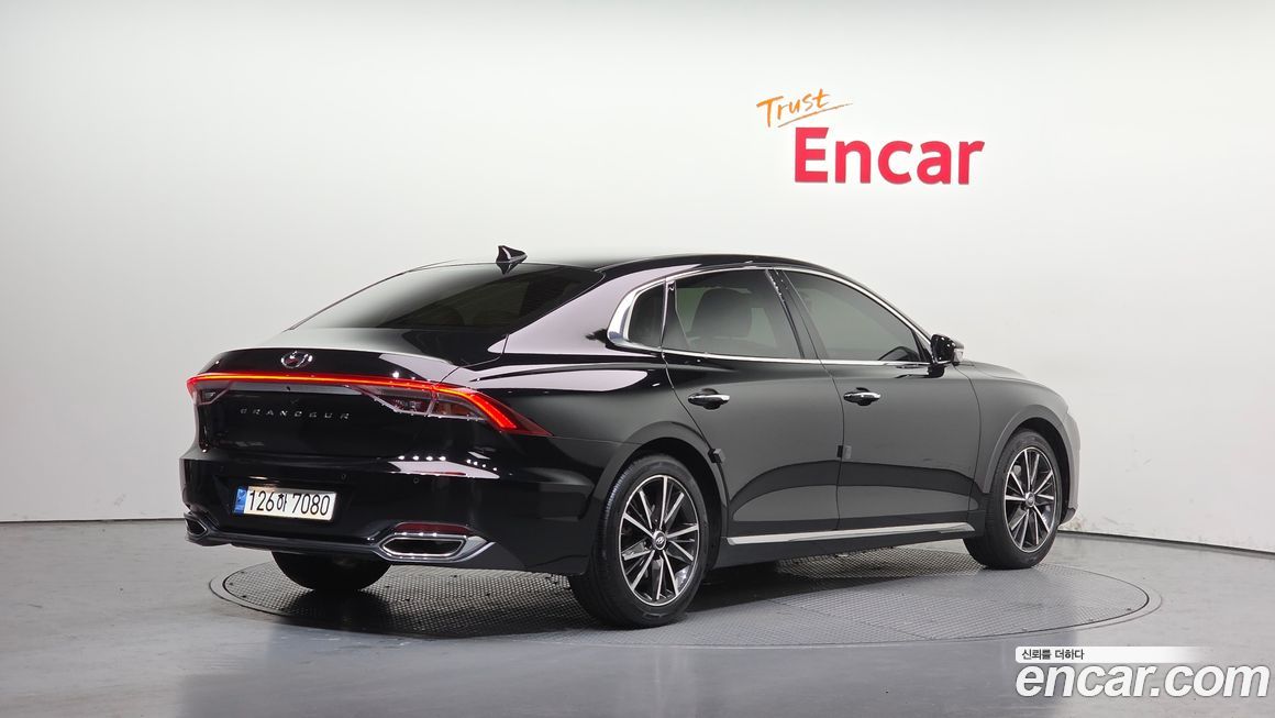 Hyundai Grandeur 2022