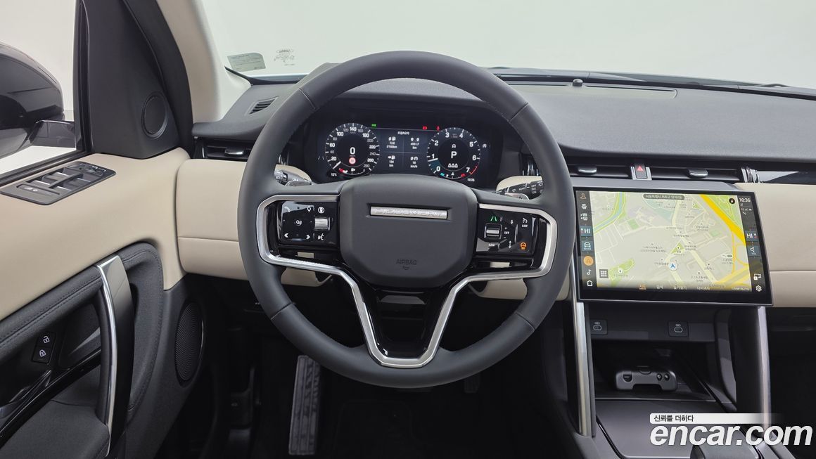 Land Rover Discovery Sport 2025