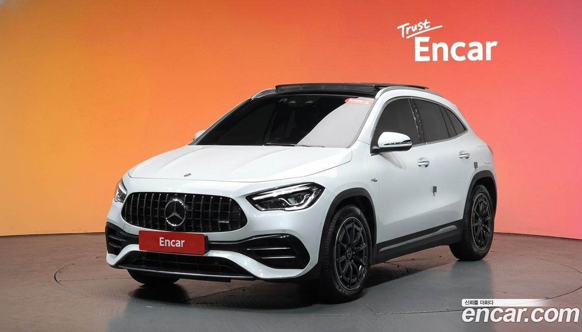 Mercedes-Benz GLA-Class 2023