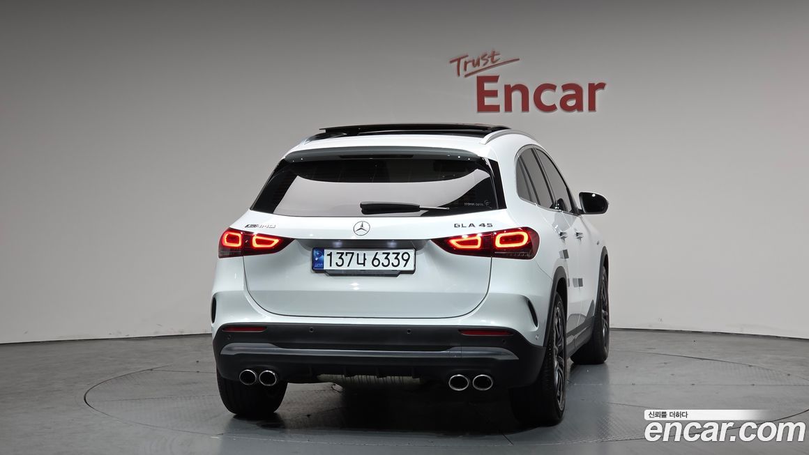 Mercedes-Benz GLA-Class 2023