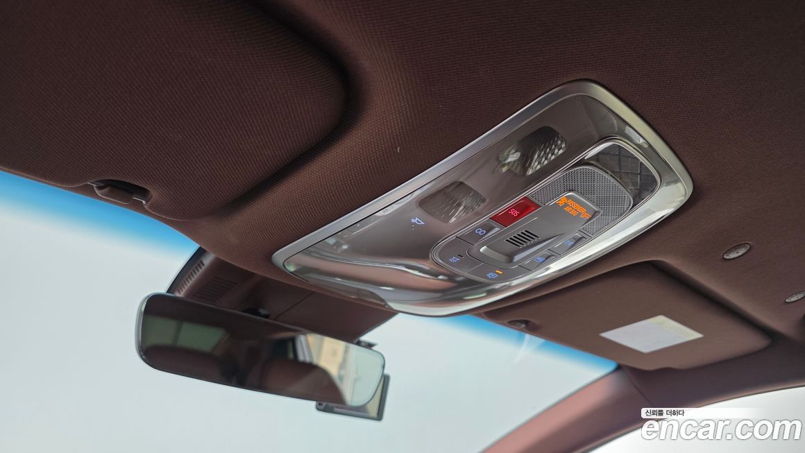 Genesis G90 2023
