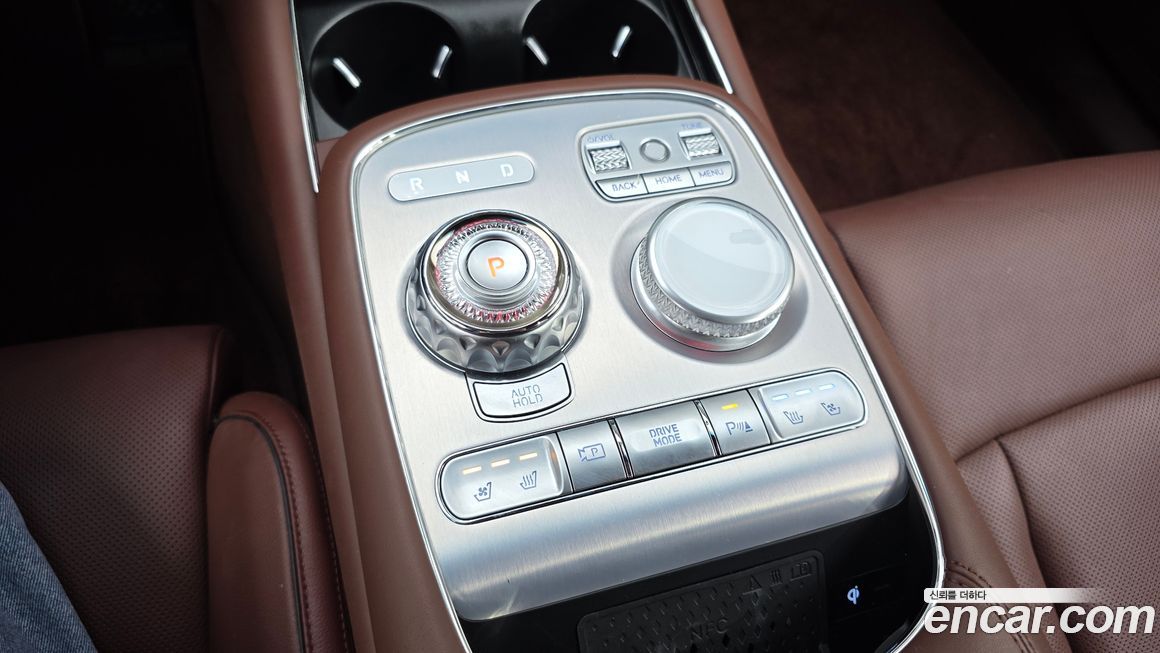 Genesis G90 2023