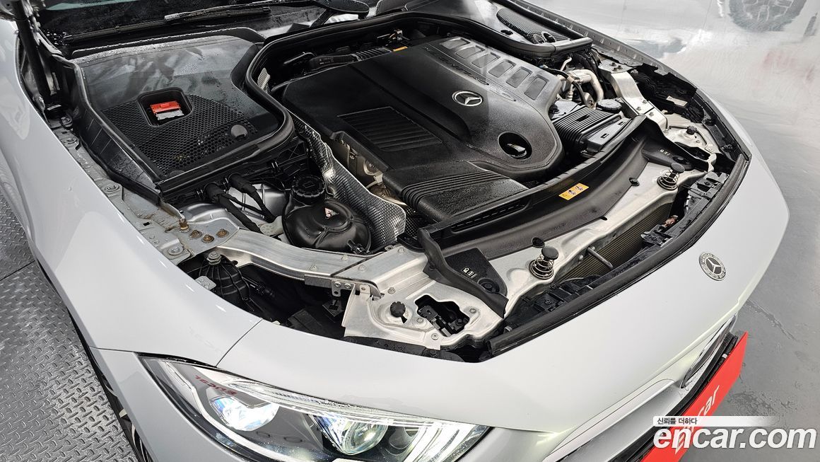 Mercedes-Benz CLS-Class 2021