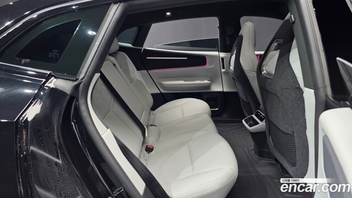 Polestar Polestar 4 2025