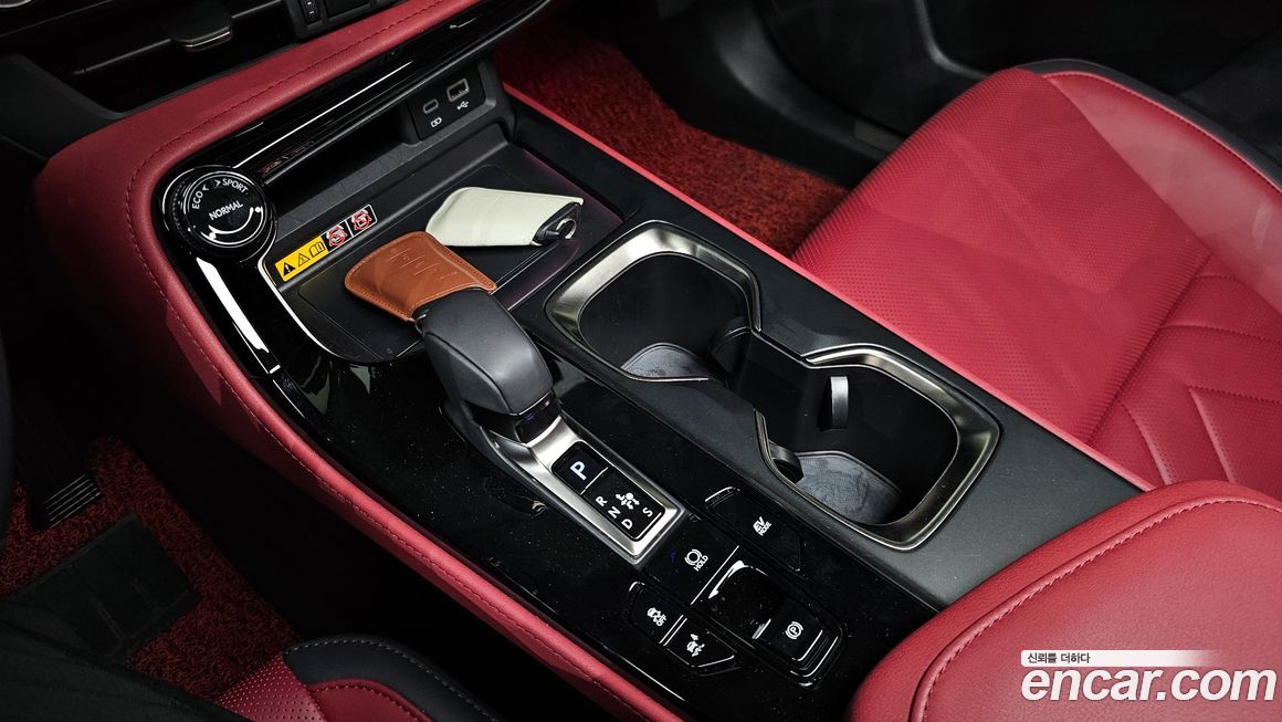 Lexus NX 2025