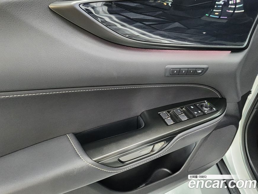 Lexus NX 2025