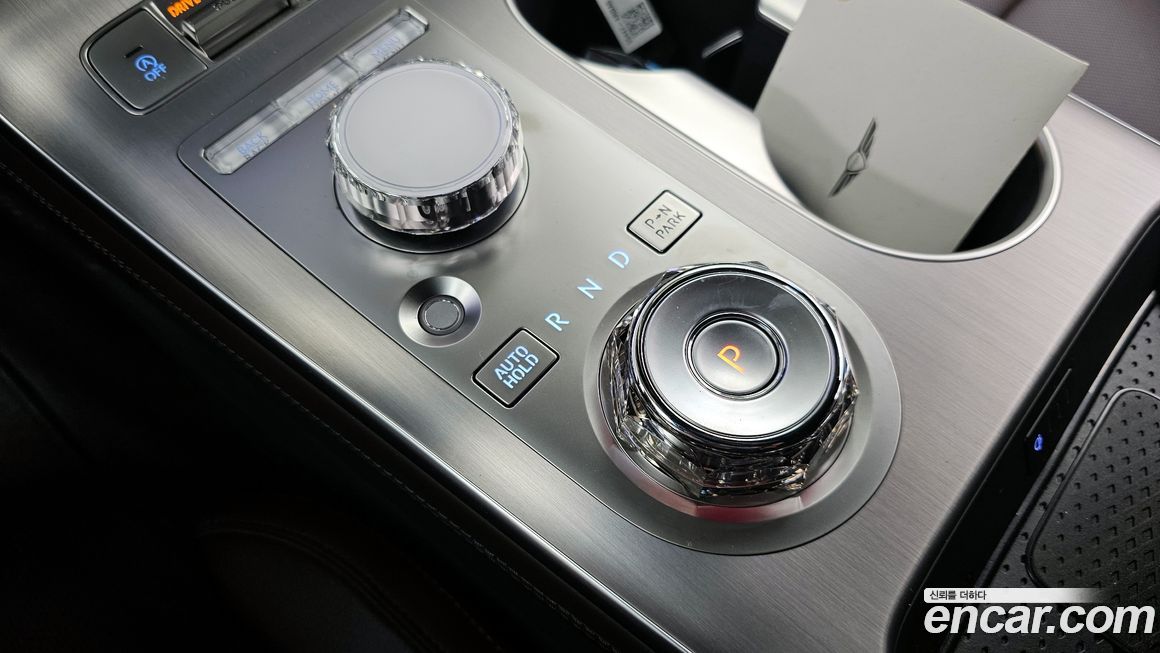 Genesis GV70 2026