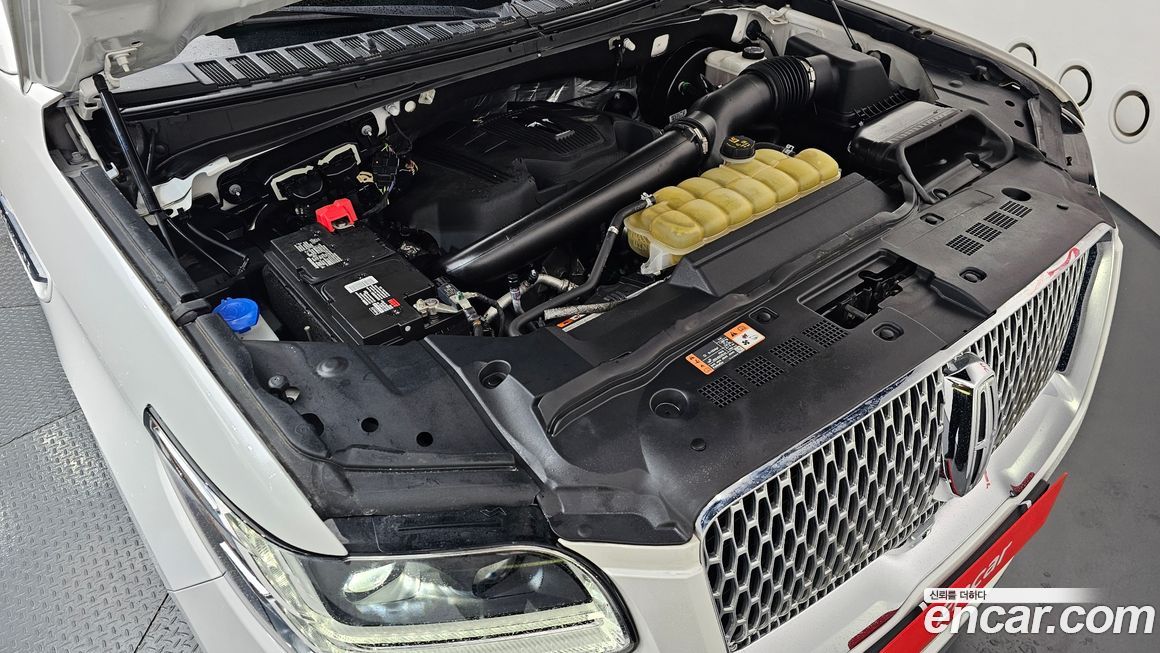 Lincoln Navigator 2021
