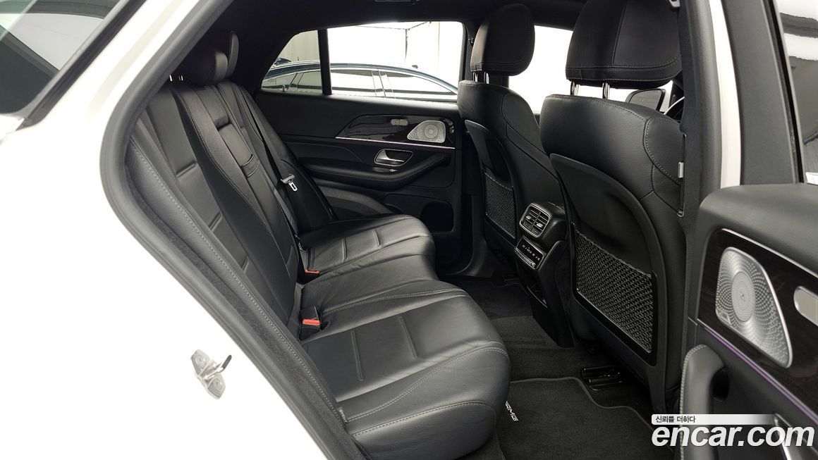 Mercedes-Benz GLE-Class 2021